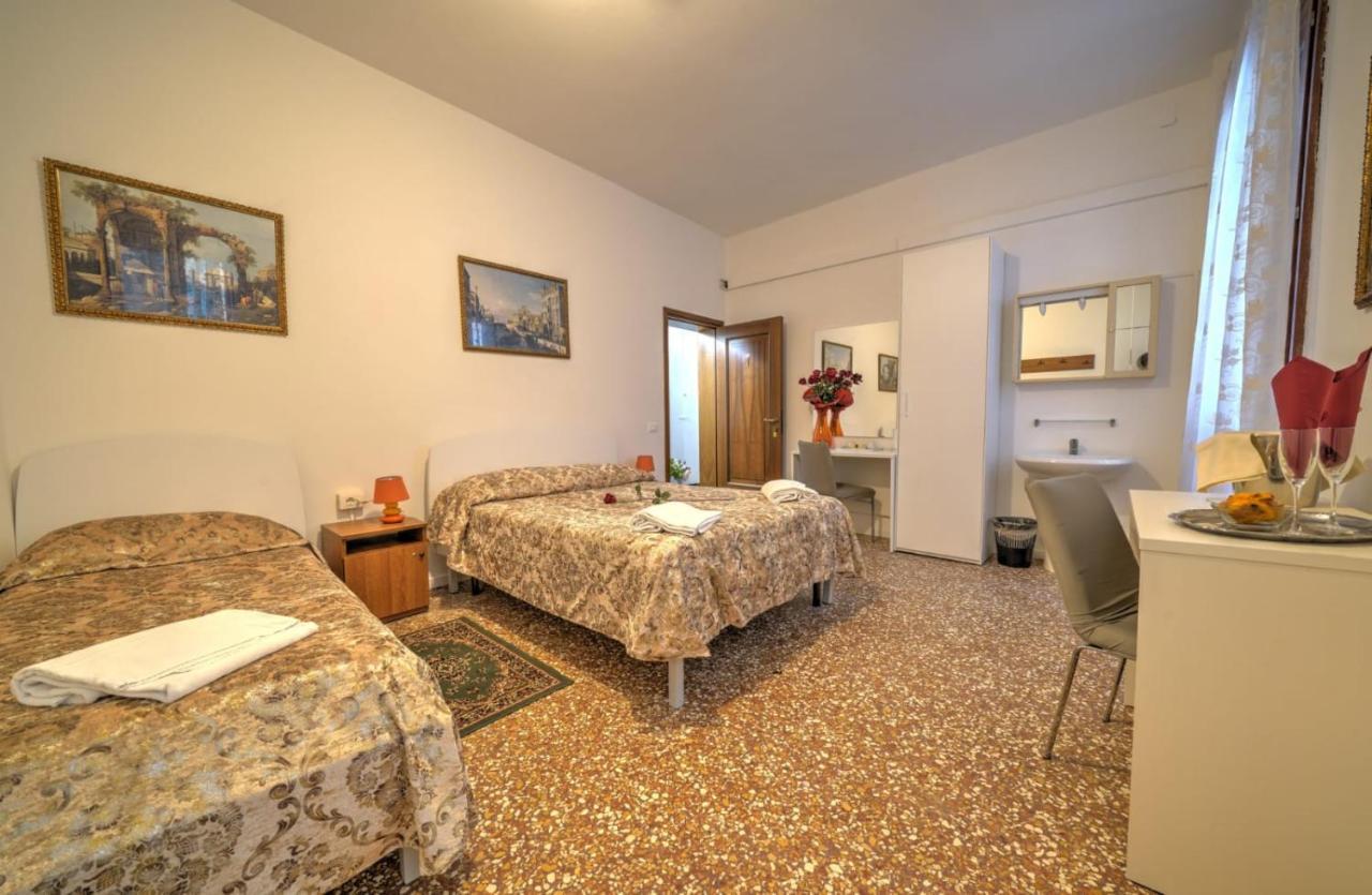 Residenza Briati Hotel Venice Exterior photo